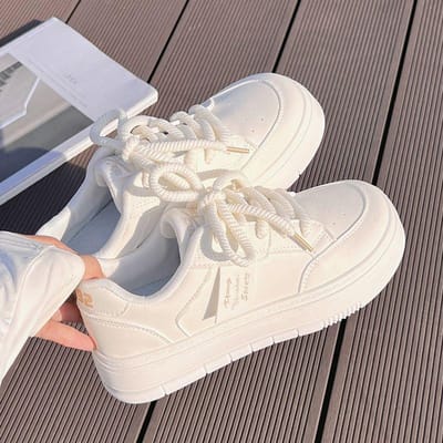 Kleine Witte Schoenen Dames Rok Lente en Herfst Nieuwe Student Veelzijdige Sport- en Vrijetijdsschoenen Japanse Ademende Boardschoenen 40 beige