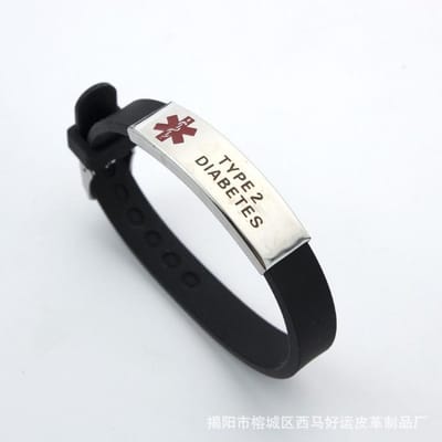 Trendy Medische Alert ID Armband Mannen PACEMAKER Polsband Verstelbare Siliconen Armbanden Voor Vrouwen Noodgeval Eerste Hulp white