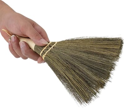 Handgemaakte Kleine Bezems van Stof voor Huishoudelijk Gebruik - Ideaal voor Vloerreiniging en Schoonmaken, Compact en Lichtgewicht
