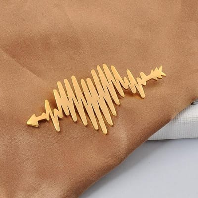 Creatieve Titanium Staal Elektrocardiogram Goudkleurig En Zilver Hartvormig Broche Schattige Hoge -Eind Mode Broche beige