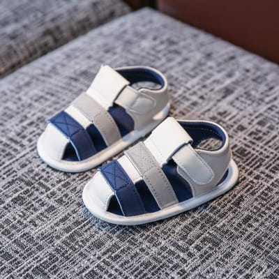 Sandales d'été à la mode pour bébés filles et garçons, chaussures pour nouveau-nés, décontractées, à fond souple, antidérapantes, respirantes, pour pré-marcheur 11 bleu