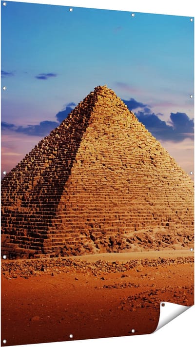 Gards Tuinposter Egyptische Piramides in de Woestijn - 120x180 cm - Tuindoek - Tuindecoratie - Wanddecoratie buiten - Tuinschilderij