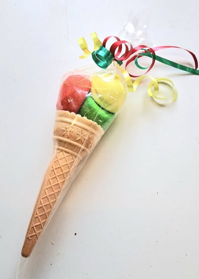 10 stuks hoorntjes spekbol ijsjes carnaval , vastelaovond spekbollen