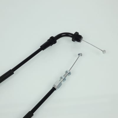 Câble d'accélérateur Teknix pour Moto Suzuki 600 GSF Bandit 1995 à 1999 91cm / 81cm Neuf