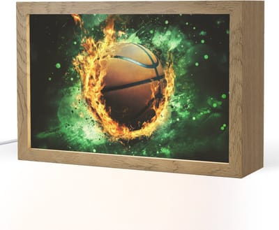 Nachtlampje 30x20 cm - Kinder lampje - Basketbal - Vuur - Vlammen - Groen - Tafellamp kinderkamer - Slaapkamer lamp - Bedlamp kinderen - Kinderlampje stopcontact - Wandlamp babykamer - Nachtlampjes