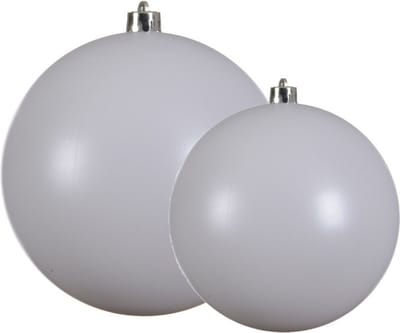Decoris grote kerstballen - 2x stuks - wit - Dia 14 en 20 cm - kunststof - kerstversieringen