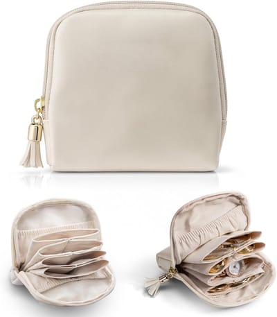 Famanu - Sieradendoosje voor meisjes, kinderen, kleine oorbel opbergbox, draagbare organizer, compacte sieradentas, reis sieradenpouch, beige