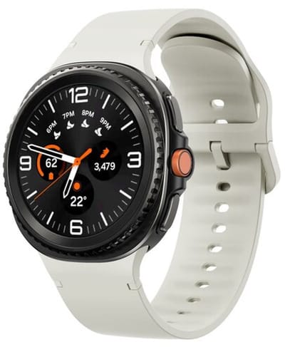 By Qubix - smartwatch bandje - Compatible Samsung bandje - Soft siliconen band - Maat: S/M - Roomwit - Geschikt voor Samsung Galaxy Watch 9 (40/44mm) - Watch 8 (40/44mm) - Watch 8 Classic (46mm)