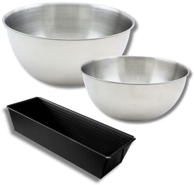 Set met 1 Cakevorm 25,5cm, 1 spatel Zenker en 2 mengkommen van roestvrij staal Fackelmann