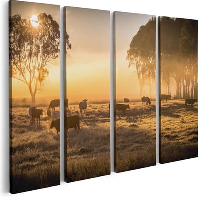 Artaza Canvas Schilderij Vierluik Kudde Koeien In De Wei Met Zonsopkomst - 80x60 - Foto Op Canvas - Canvas Print