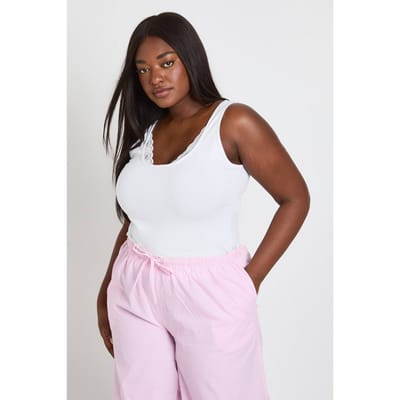 boohoo Dames Plus Bandjes Kanten Rand Katoenen Hemdje | Wit | Maat: 48