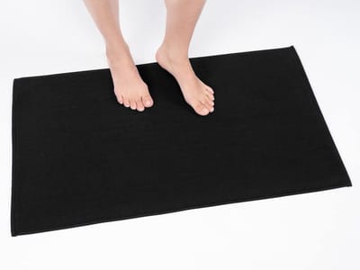 Famanu – Set van 1 stuk badmat 100% katoen antislip zacht absorberend sneldrogend 50 x 86 cm zwart