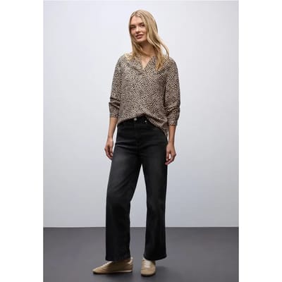 Leo blouse met gespleten hals