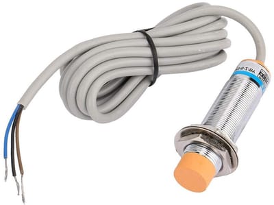 Inductieve nabijheidssensor 10mm afstand, 3 draden PNP schakelaar, metalen behuizing, DC12-24V, ideaal voor automatisering en detectie
