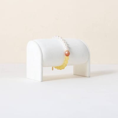 Armband Organizer - Sieradenhouder Display - Sieraden Presenteren - Zacht Fluweel - 8.5 x 5 x 7 cm - Wit