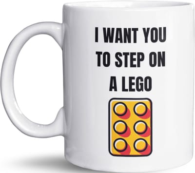 NietMokken.nl – Grappige Mok – "I Want You To Step On A LEGO" – Humor Cadeau voor Fans van Speelgoed – Koffiebeker – Vaatwasser- & Magnetronbestendig – Leuke Koffietas