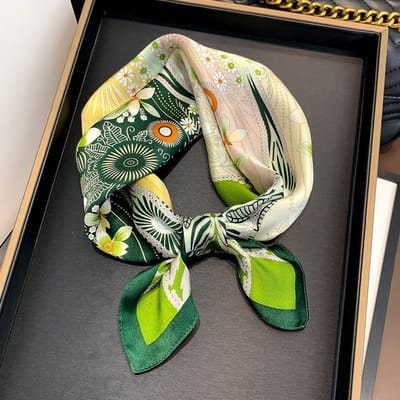 Dames Sjaal - Sjaals - Stola - Vierkante doek - Elegant Stijlvol Dames haar sjaal - Satijn zijde - Hals sjaaltje - Sjaaltje Satijn - Neksjaaltje - Omslagdoek Modesjaals - Neksjaal - Dames Halsdoek -Dame - 15305 - Lichtgroen, 53*53 cm