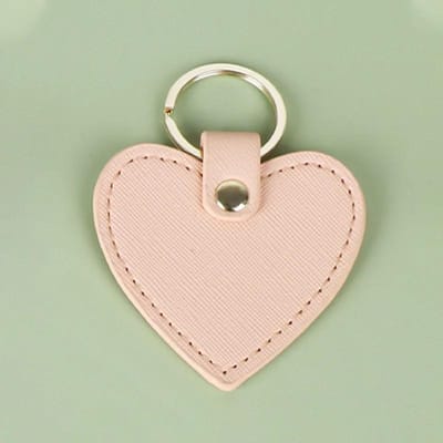 Creatieve Leer Liefde Auto Sleutelhanger Schattige Hartvormige Tas Hanger Accessoires Sleutelhangers voor Vrouwen Vriendelijke Vriendschap Klein Cadeau