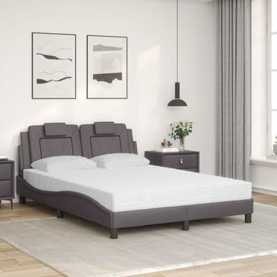 vidaXL - Bed - "Viana" - met - matras - kunstleer - grijs - 140x190 - cm
