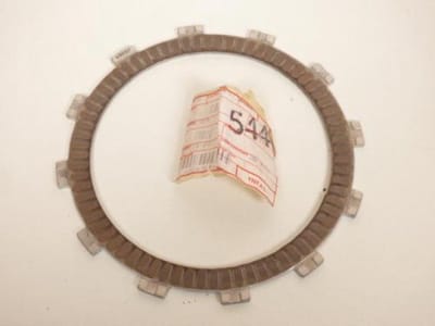koppelingsplaat voor motorfiets aprilia 650 pegaso 1997 - 2004 ap8106706 nieuw