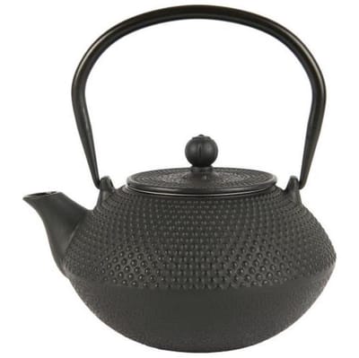 IB Laursen theepot met zeef Gietijzer 1,2 liter