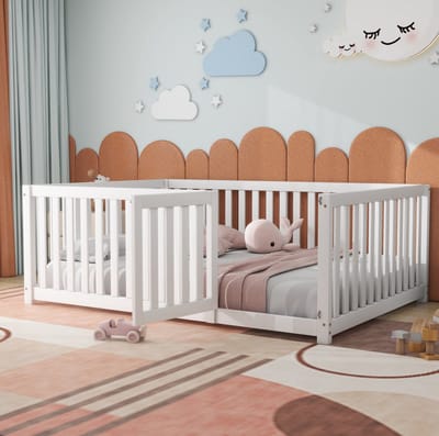 MEUNIQ Kinderbed vloerbed 140x200 cm met omheining en deur, houten bedframe zonder lattenbodem voor kinderkamer, wit, geschikt voor matras 140x200