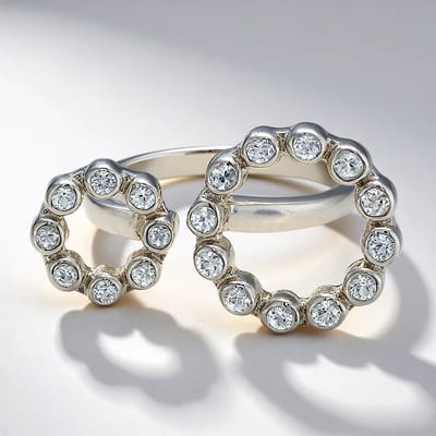 Cavill - Zilveren Ring 925 Sterling Zilver - Witte Saffier 0,87 ct - Briljant Geslepen - Bezel Zetting - Elegante Ring Dames - Madagaskar Edelstenen