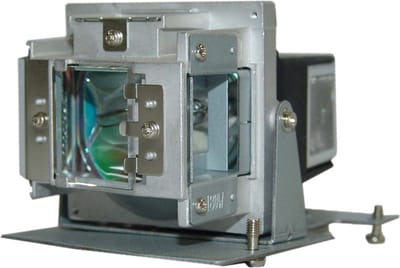 Beamerlamp geschikt voor de VIVITEK D508 beamer, lamp code 5811116320-S. Bevat originele SHP lamp, prestaties gelijk aan origineel.