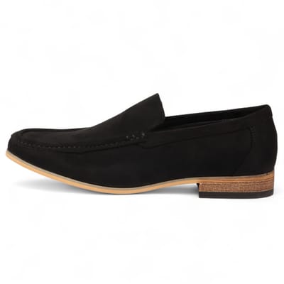 Zwarte suède loafers voor heren, lichtgewicht instappers en casual schoenen