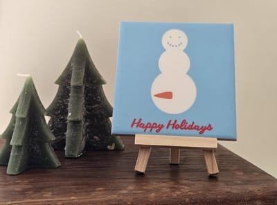 Tegeltje Happy Holidays - Sneeuwpop - Snowman - Christmas - Hippe Spreuktegel - Keramisch - Tekst Tegel - Quote - Tegeltje met Print - Kerst - Humor - Fun - Cadeau - Kado