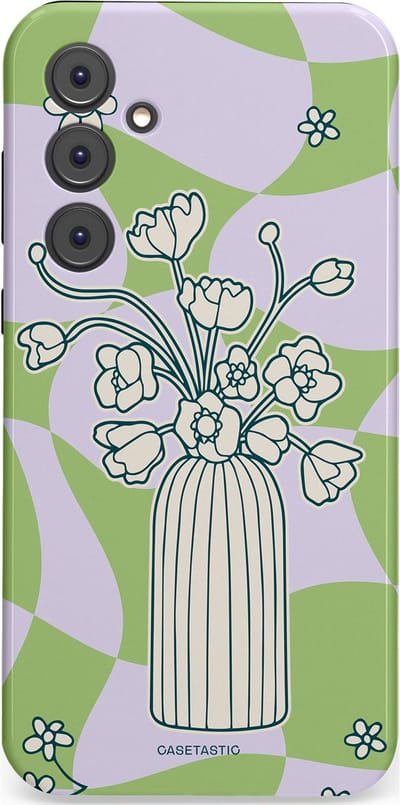 Casetastic Hoesje Geschikt voor Samsung A35 - Stijlvolle Beschermende Duo-layer Case - Bosje vol groen
