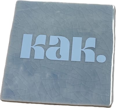 Hippe tegeltje met tekst: KAK. | Serenity met pastel blauw | Gepersonaliseerde cadeau | Hippe Spreuktegel | Nieuwe woning cadeau | Housewarming cadeau