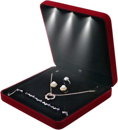 Sieradenopbergdoos met LED-verlichting, Pluche Organizer voor Armbanden, Kettingen, Ringen en Oorbellen in Rood