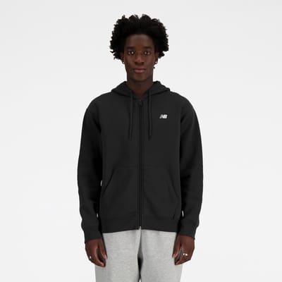 New Balance Sport Essentials Logo Fleece Black Maat: XXL | Sweaters Outlet | Heren | Zwart
