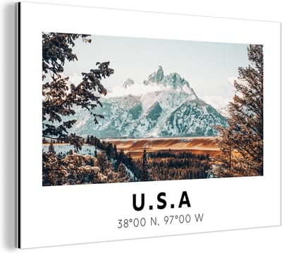 Wanddecoratie Metaal - Aluminium Schilderij Industrieel - Amerika - Bergen - Winter - Bos - 180x120 cm - Dibond - Foto op aluminium - Industriële muurdecoratie - Voor de woonkamer/slaapkamer