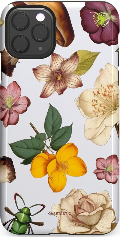 Casetastic Hoesje Geschikt voor Apple iPhone 11 Pro Max - Stijlvolle Beschermende Duo-layer Case - Betovering in het bos