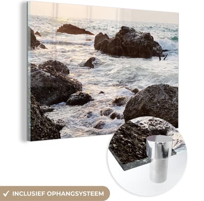 MuchoWow® Glasschilderij 150x100 cm - Schilderij acrylglas - Zee - Zomer - Stenen - Foto op glas - Schilderijen