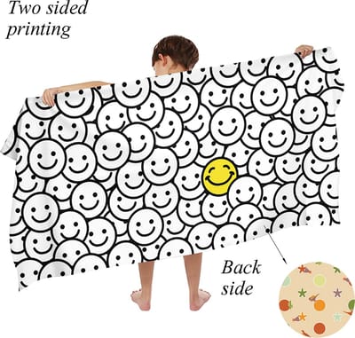 Ulticool Microvezel Kinder Handdoek - Smiley Dinosaurus - Sneldrogend Strandlaken - 140 x 70 cm - voor Reizen Strand Sport Spa Yoga - Dino Lichtgewicht Microvezel Badlaken Reishanddoek Badhanddoek Zwem Microfiber Reis Accesoires Doek - Jongen