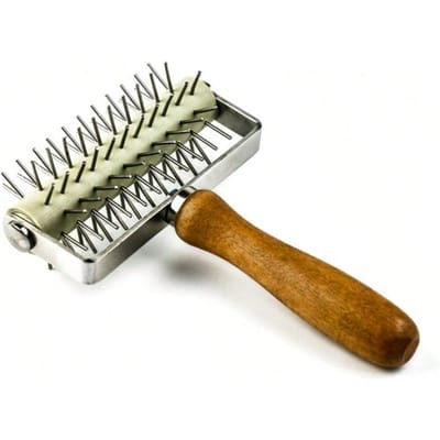 Outils de pâtisserie Aiguille Rouleau en Acier Inoxydable, Outils de Cuisson pour Pizza Biscuits, Outil Perforateur à Pizza à Manche en Bois argenté