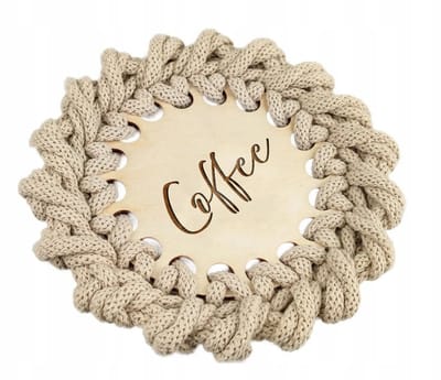 SMX Design - Onderzetter - Sierhaakwerk - 10cm - Houten Basis - Koffiemotief