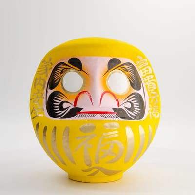 Tokyo Design Studio - Gele Daruma - Gelukspoppetjes – Geluksbrenger - 25cm
