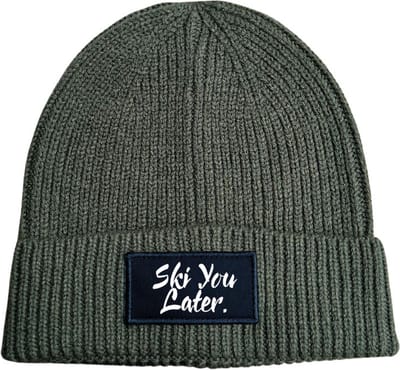 Ski you later wintermuts rib gebreid military green - soBAD. | Wintersport | Après ski outfit Warme Muts voor Volwassenen | Heren en Dames Beanie