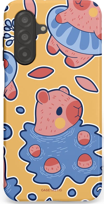 Casetastic Hoesje Geschikt voor Samsung A26 - Stijlvolle Beschermende Duo-layer Case - Capibara plons