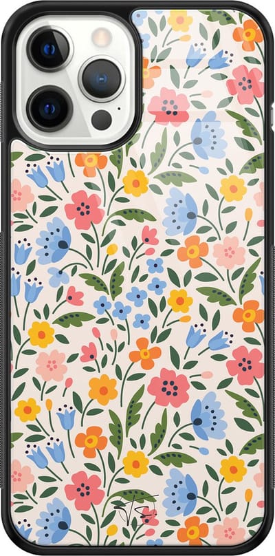 Hoesje geschikt voor iPhone 12 Pro Max - Romantische bloemen - Luxe Hard Case - Bloemen - Multi - Mooie Telefoonhoesjes