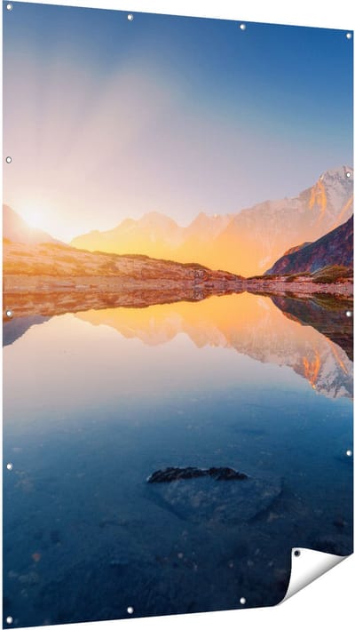 Gards Tuinposter Bergen Landschap met Zonsopgang - 120x180 cm - Tuindoek - Tuindecoratie - Wanddecoratie buiten - Tuinschilderij