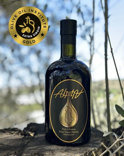 Aljeta Extra Vierge Olijfolie - Goud Keurmerk - 500ml fles met schenktuit - Fles