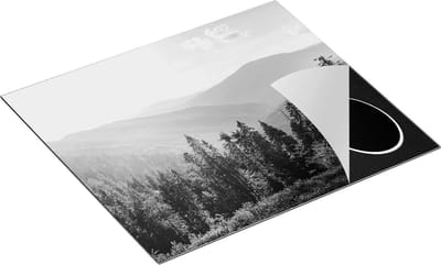 Chefcare Inductie Beschermer Bos met Bomen in de Hoge Bergen - Zwart Wit - 60x50 cm - Afdekplaat Inductie - Kookplaat Beschermer - Inductie Mat
