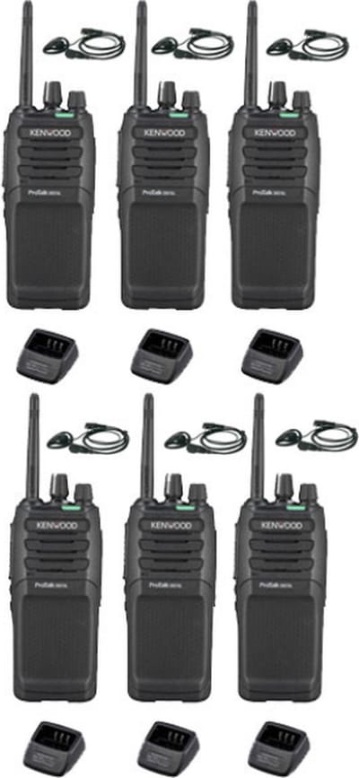 Set van 6 Kenwood TK-3701D IP55 Portofoon met D-shape oortje en tafellader