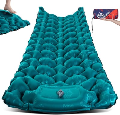Zelfopblazende campingslaapmat: 10 cm dik draagbaar en ultralicht slaapluchtmatras voor één kamp Compact en lichtgewicht bedkussen met voetpomp voor tenwandelenbackpacken lichtgrijs blauw