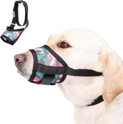 Hondenmuilkorf Ademend Gaas voor Kleine Middelgrote en Grote Honden, Verstelbare Snuit Muilkorf Zachte Honden Training Mond voorkomt Bijten Kauwen Blaffen en Afval Eten, Hijgen en Drinken（ZwartRoze,S）